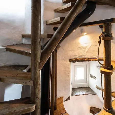 Delightful Forest Windmill, 10 Min Away From The * Nazaré